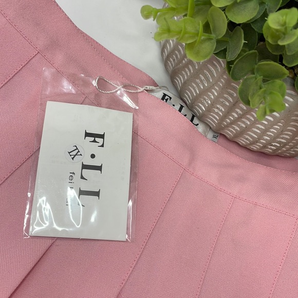 PLEATED PINK SKORT size XL - Picture 3 of 9